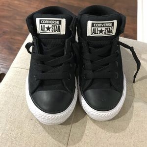 Like New Converse All Star little boy Sz 12 Black